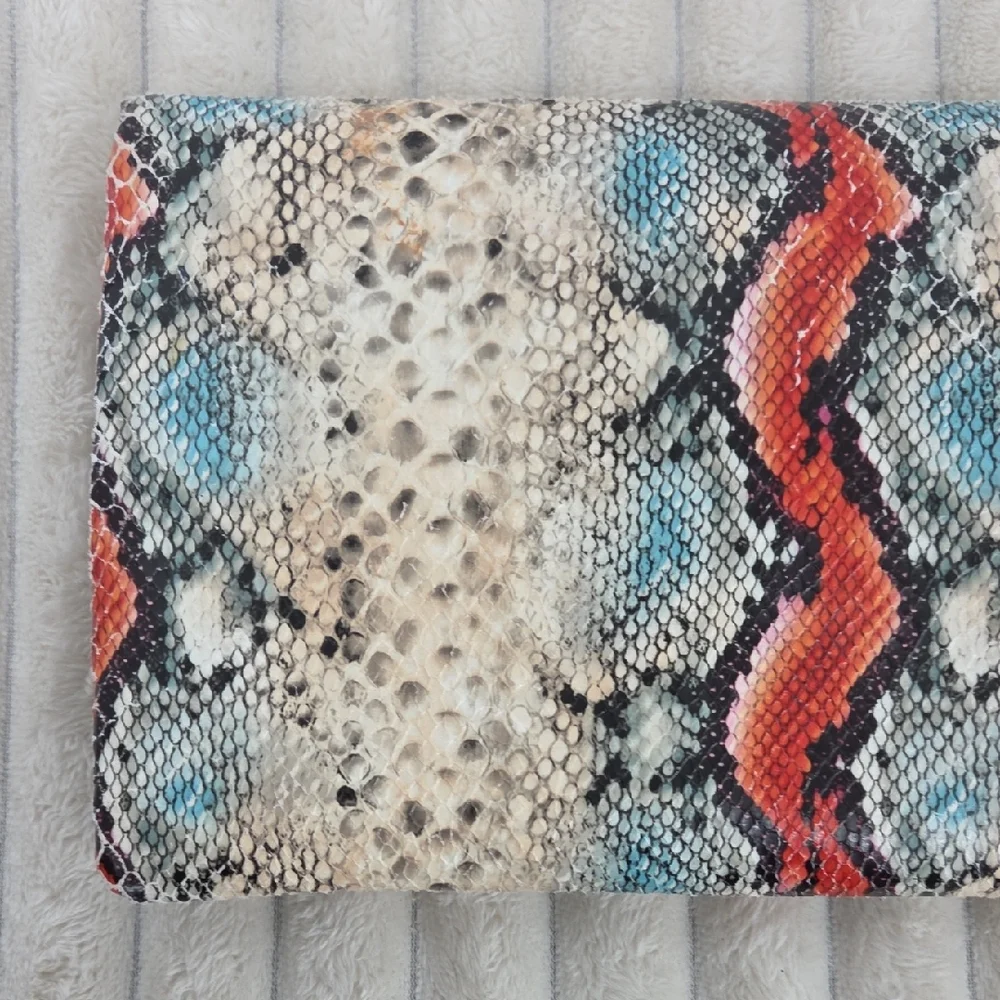 Snake-Print Clutch with Gold Chain - Multicolor